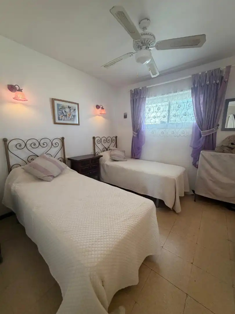 Dormitori de Apartament en venda en Torremolinos amb Traster, Balcó i Piscina comunitària