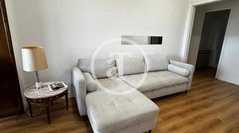 Foto 2 de Piso de alquiler en Carrer D'amílcar, El Guinardó, Barcelona