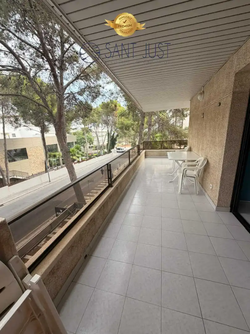 Vista exterior de Piso de alquiler en Salou con Aire acondicionado, Terraza y Amueblado