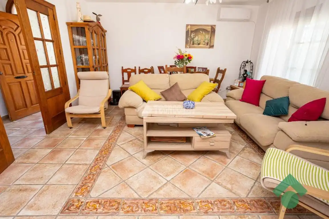 Living room of Houses for sale in Algeciras  with Heating and Swimming Pool
