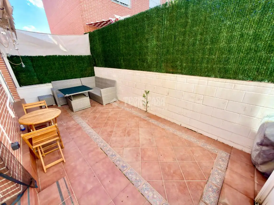 Terraza de Casa adosada en venta en Valdeaveruelo con Aire acondicionado, Calefacción y Terraza