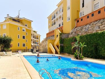 Appartement compact avec piscine à vendre à Calle  Samaniego