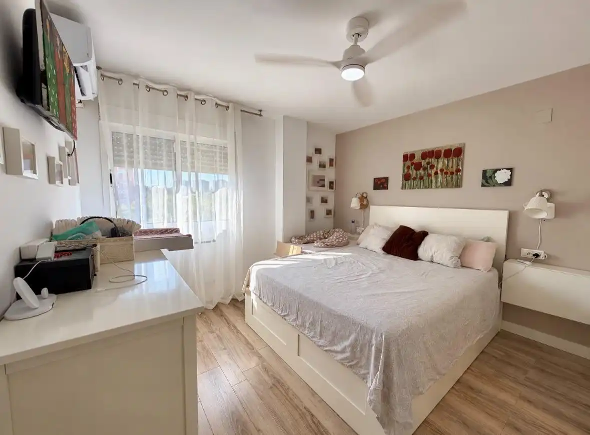 Piso con piscina en venta en Calle Calle Bailarín José Espadero 12, imagen 13