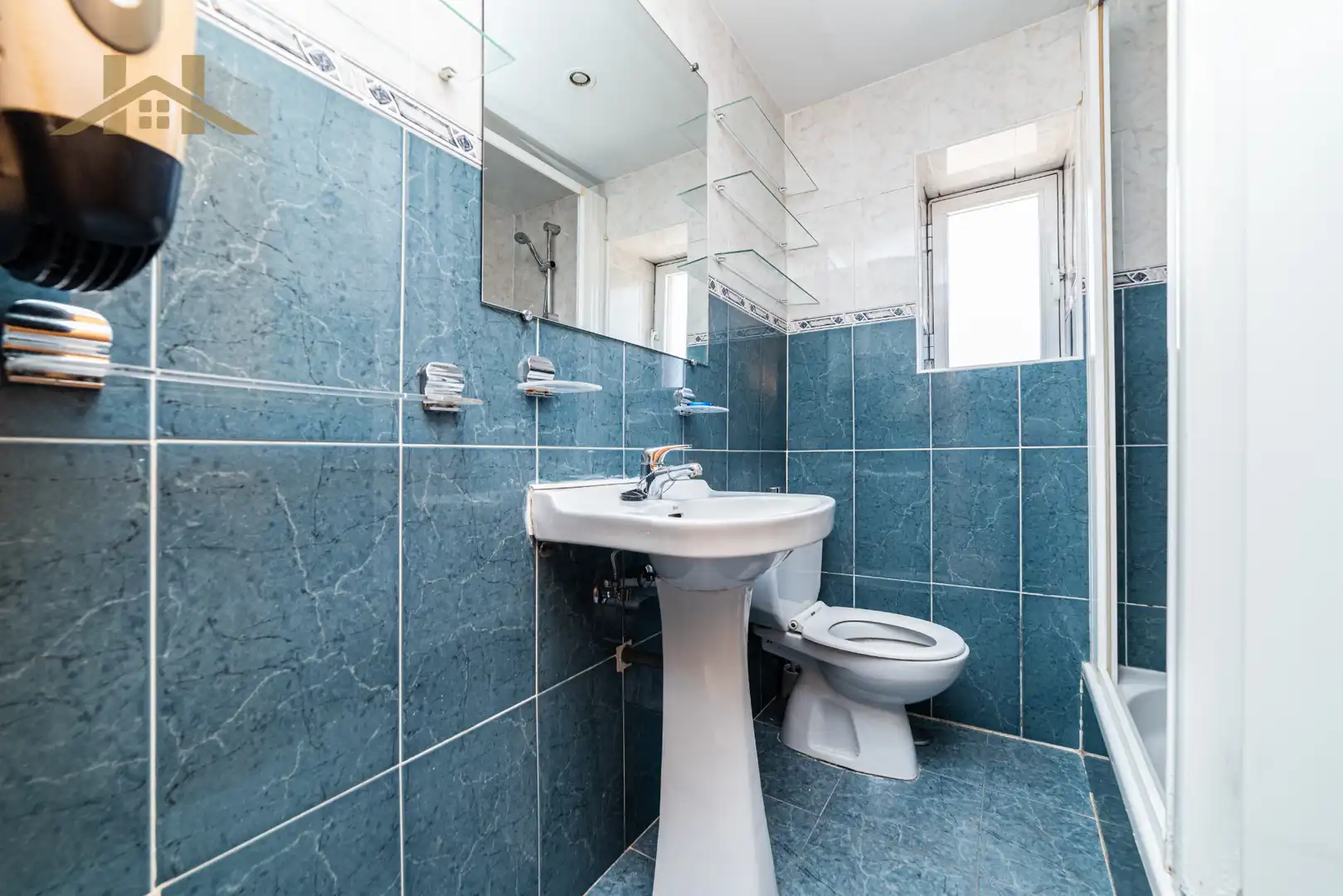 Baño de Casa adosada en venta en San Lorenzo de El Escorial con Terraza y Trastero