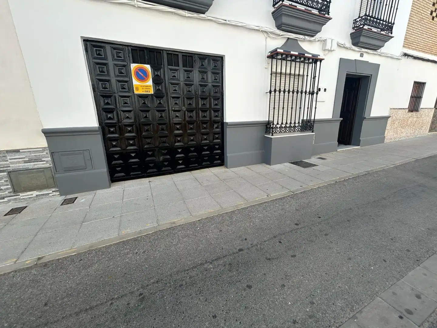 Exterior view of Houses for sale in Utrera