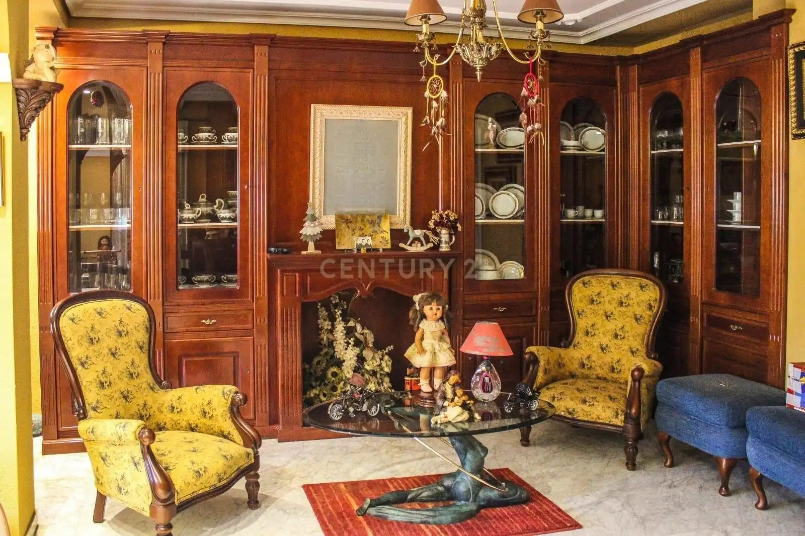 Sala d'estar de Casa o xalet en venda en Cáceres amb Aire condicionat, Jardí privat i Traster