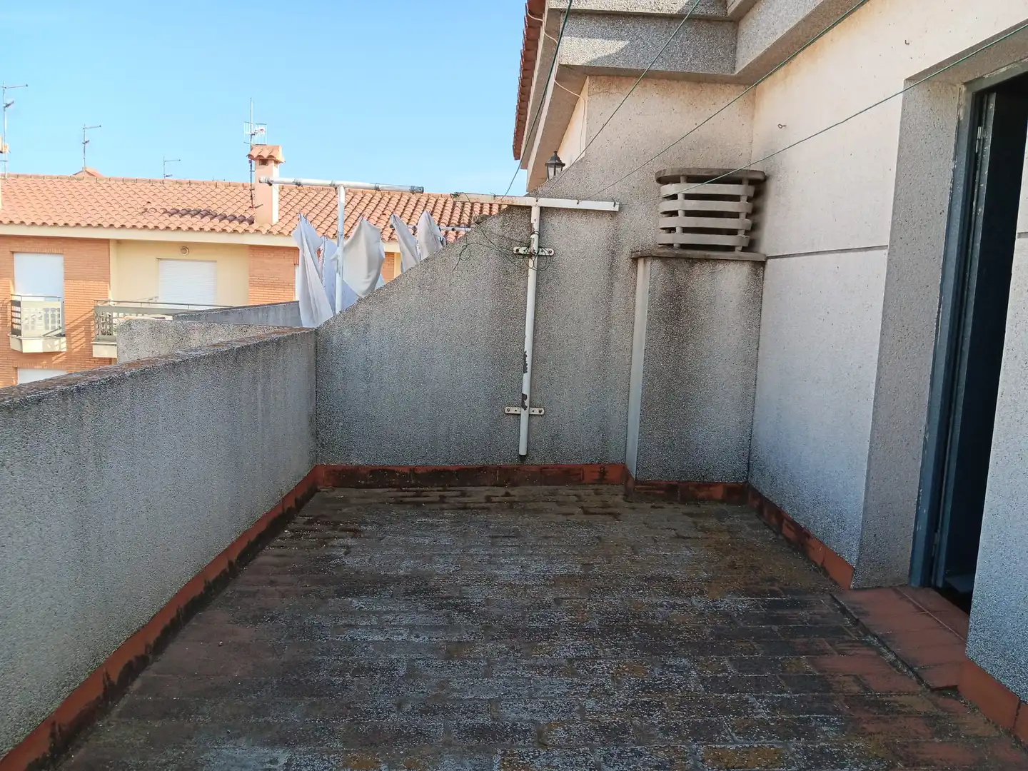 Terrasse von Maisonette zum Verkauf in Camarles mit Heizung, Terrasse und Abstellraum