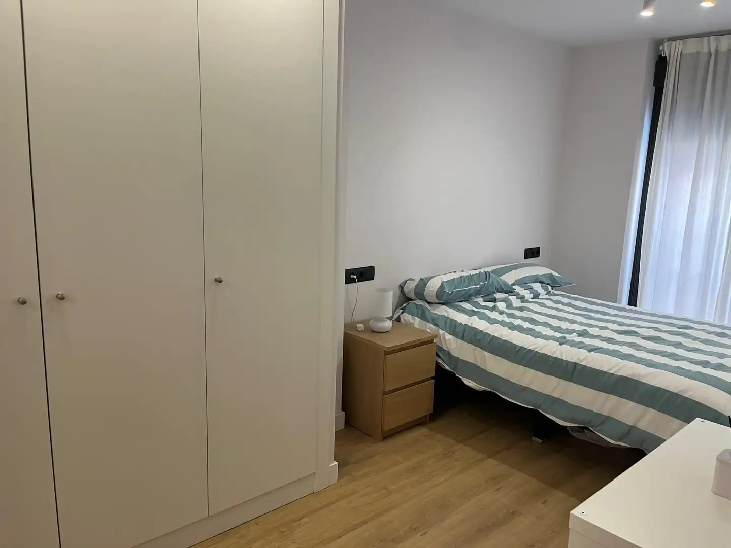 Dormitori de Pis en venda en Madrid amb Jardí privat, Traster i Alarma