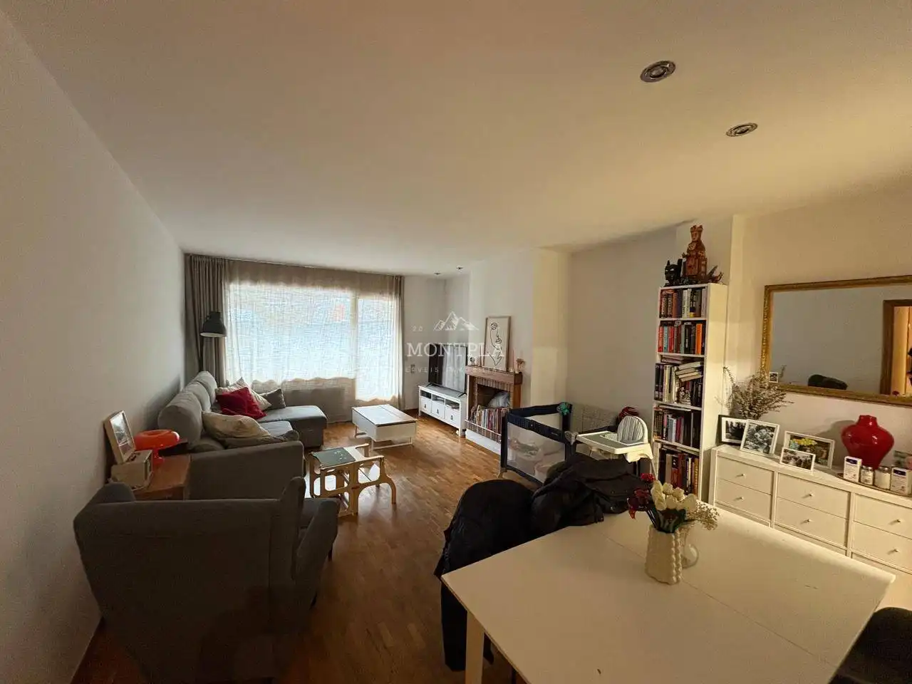 Sala d'estar de Pis en venda en Andorra la Vella amb Terrassa i Traster
