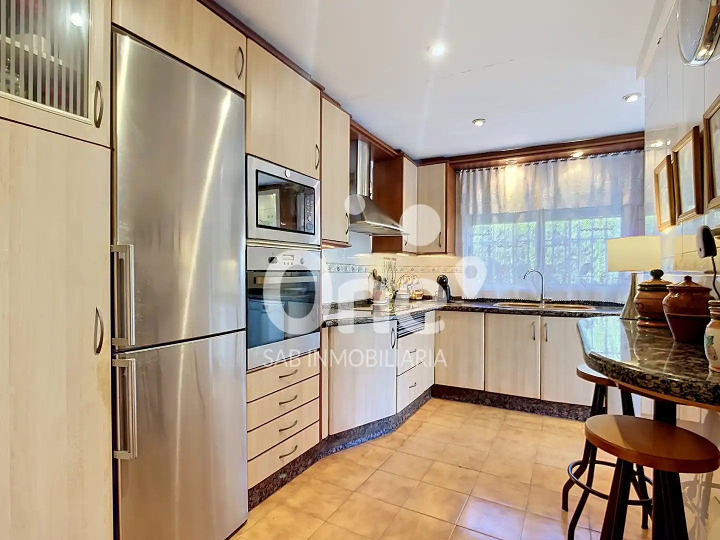 Cocina de Casa o chalet en venta en L'Eliana con Aire acondicionado, Calefacción y Jardín privado