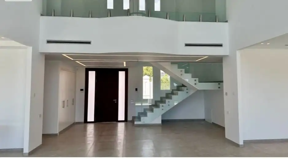 Casa amb piscina en venda a Golf Bahía, imagen 8