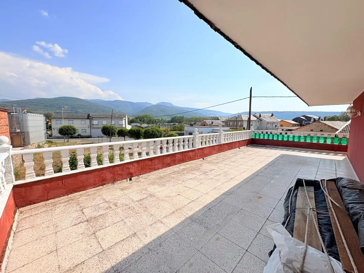Terraza de Casa o chalet en venta en Ponferrada con Calefacción, Jardín privado y Terraza