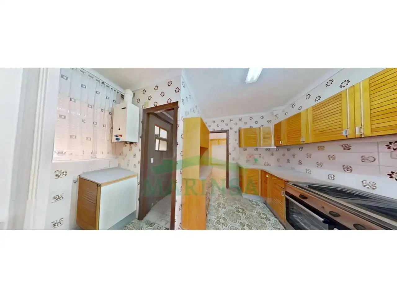 Cuina de Casa o xalet en venda en Vélez-Málaga amb Jardí privat i Terrassa