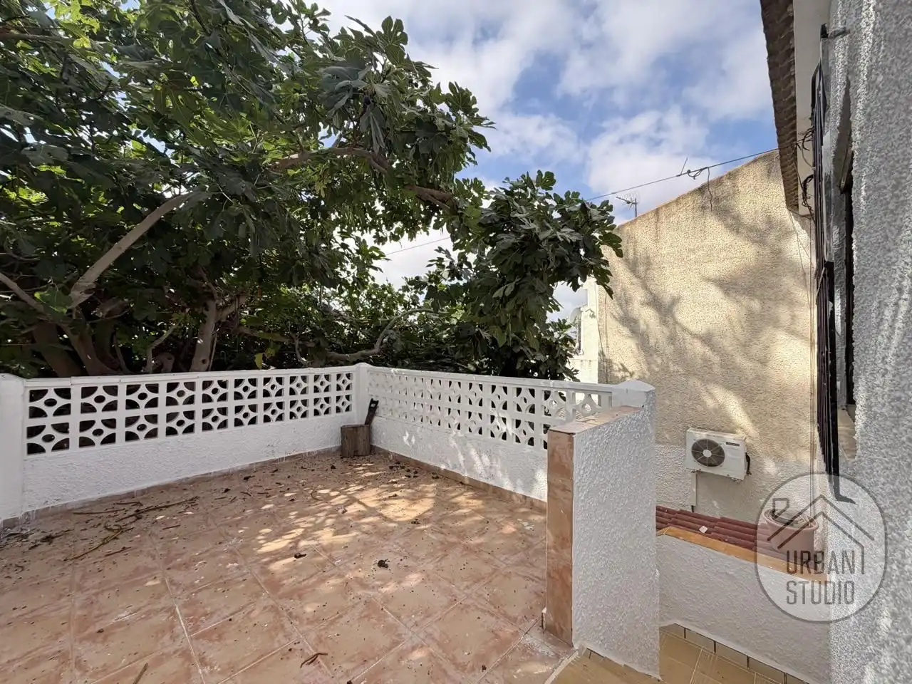 Terrassa de Casa o xalet en venda en Torrevieja amb Jardí privat, Parquet i Terrassa