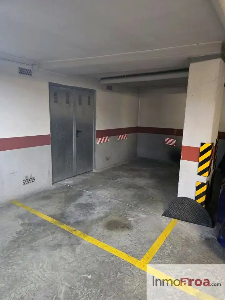 Parking de Garaje en venta en Serra
