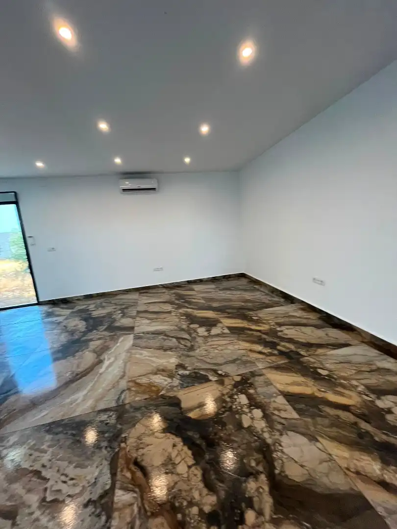 Villa mit Pool zum Verkauf in Parque de la Constitución 5a, imagen 7