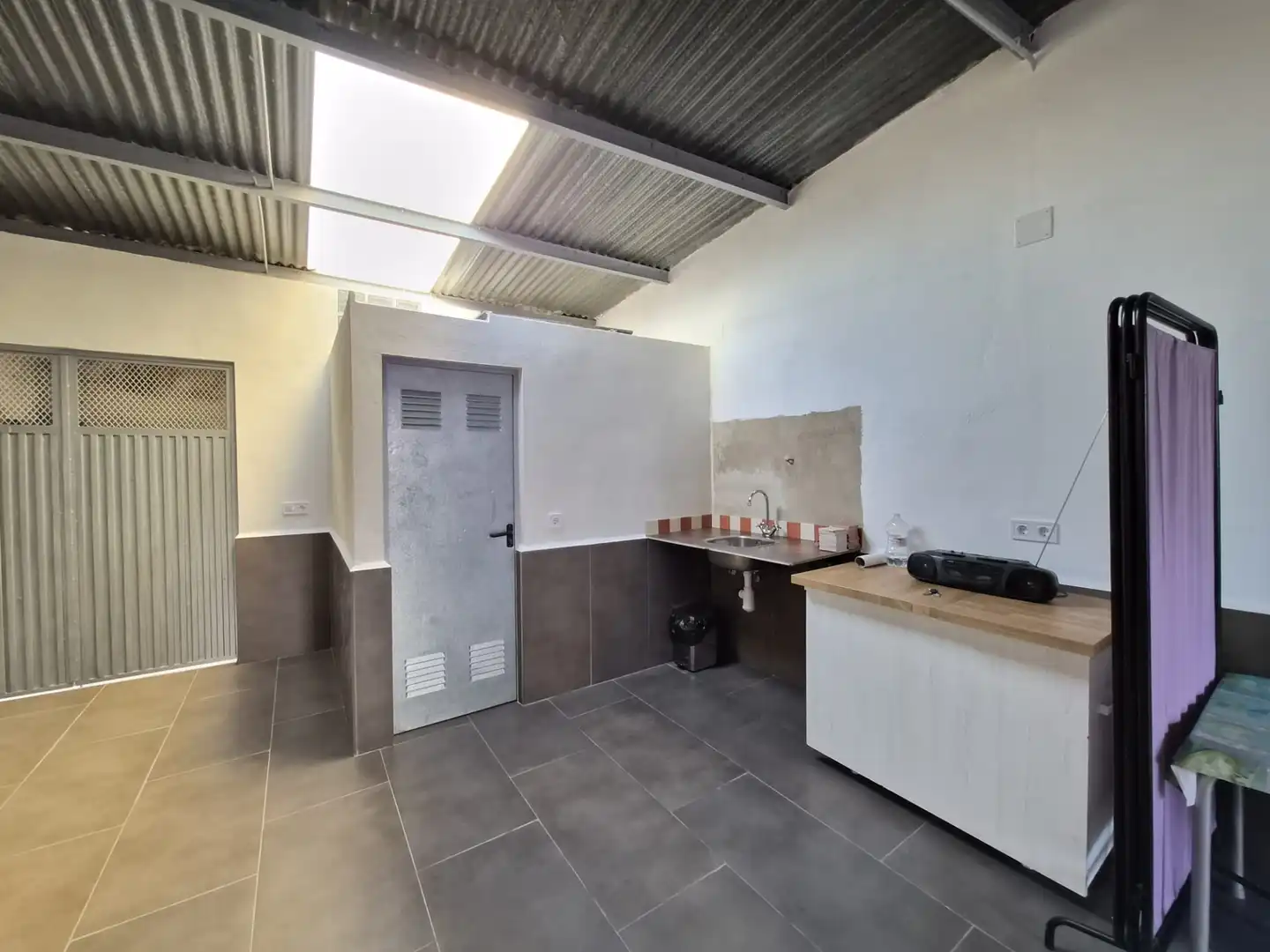 Kitchen of Commercial properties for rent in Vila-real