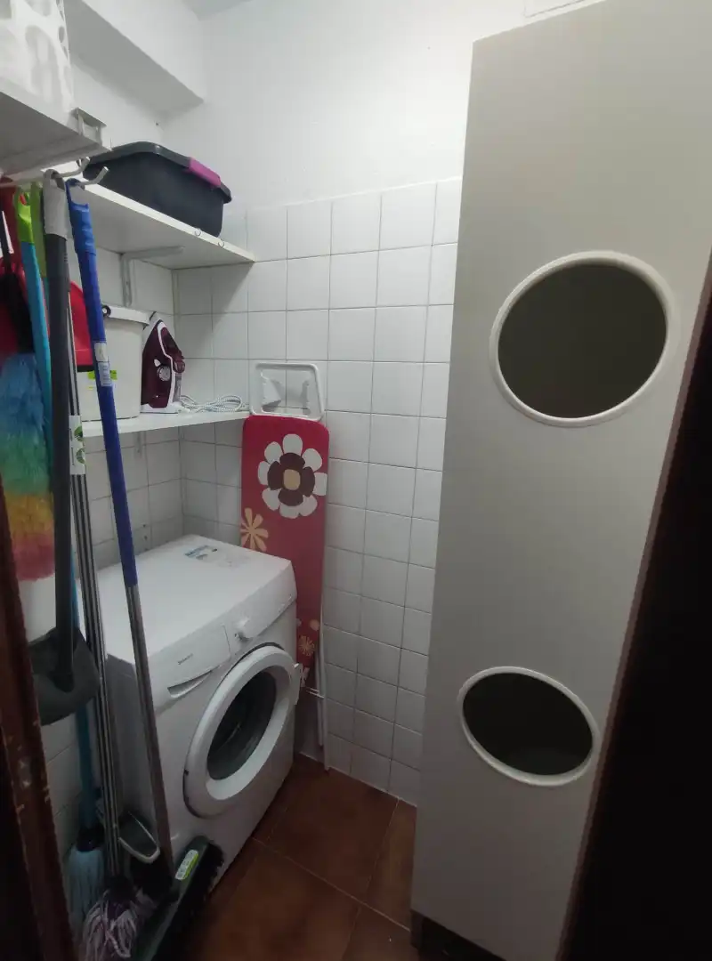 Badezimmer von Wohnung zum Verkauf in Ferrol mit Heizung, Parkett und Möbliert