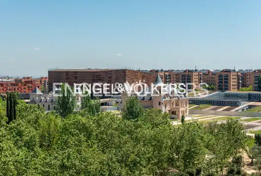 Vista exterior de Dúplex de lloguer en Alcorcón amb Aire condicionat, Calefacció i Parquet