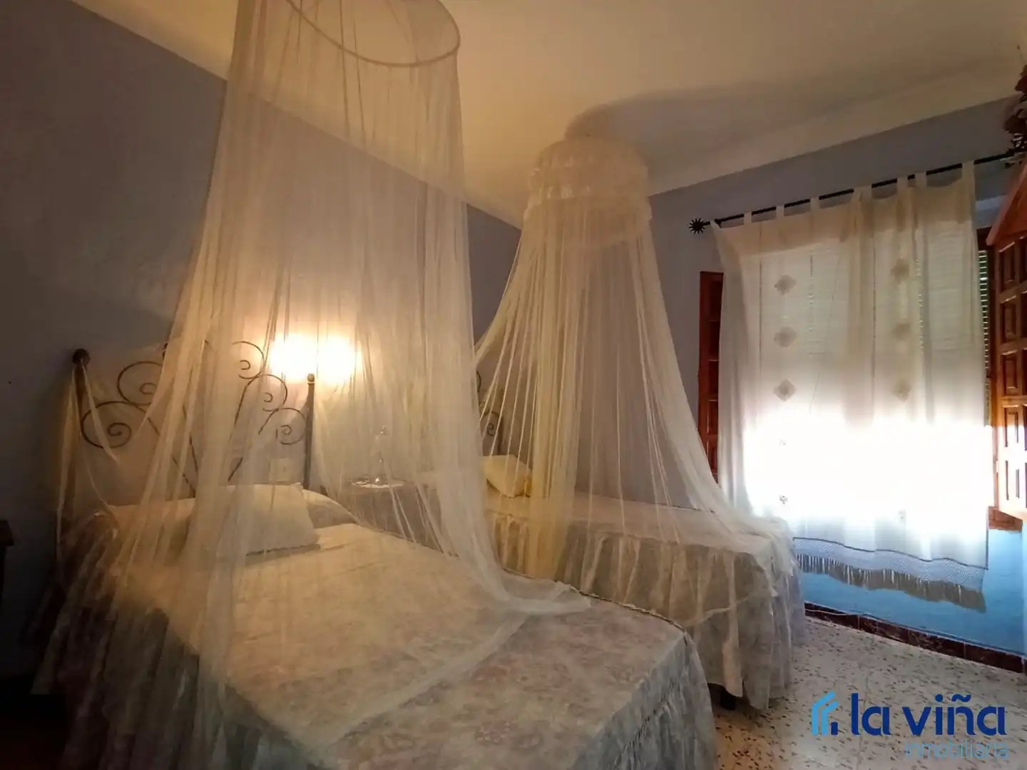 Dormitori de Casa o xalet en venda en Humilladero amb Aire condicionat, Calefacció i Jardí privat