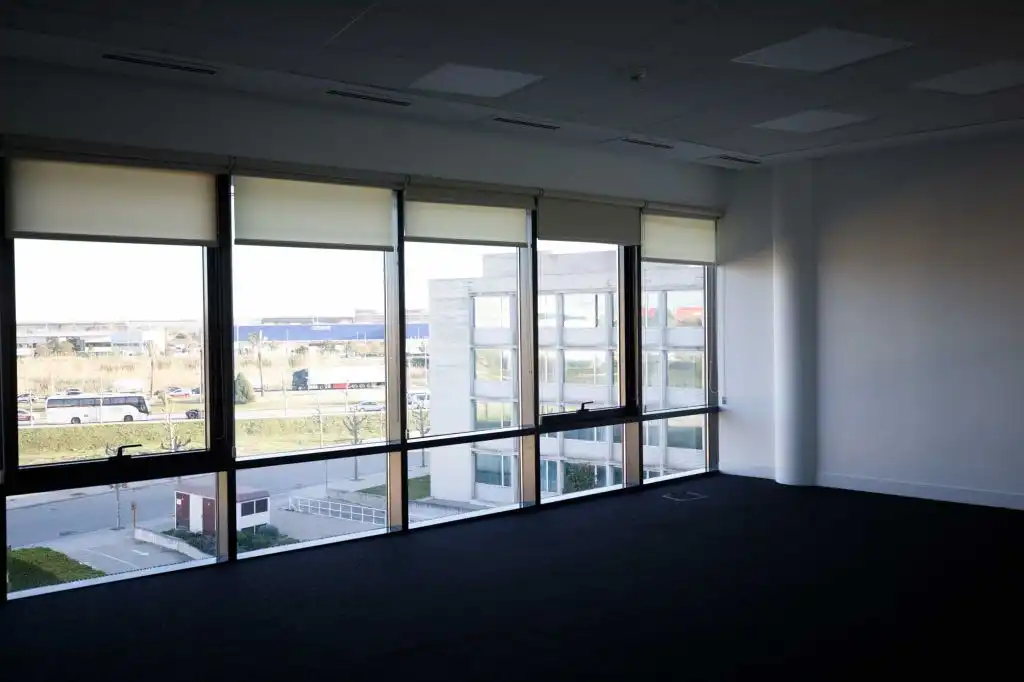 Gebäude zur Miete in El Prat de Llobregat