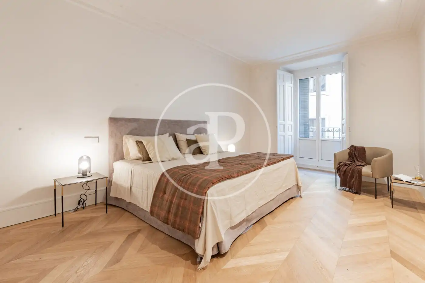 Schlafzimmer von Wohnung zum Verkauf in Madrid mit Klimaanlage, Heizung und Balkon