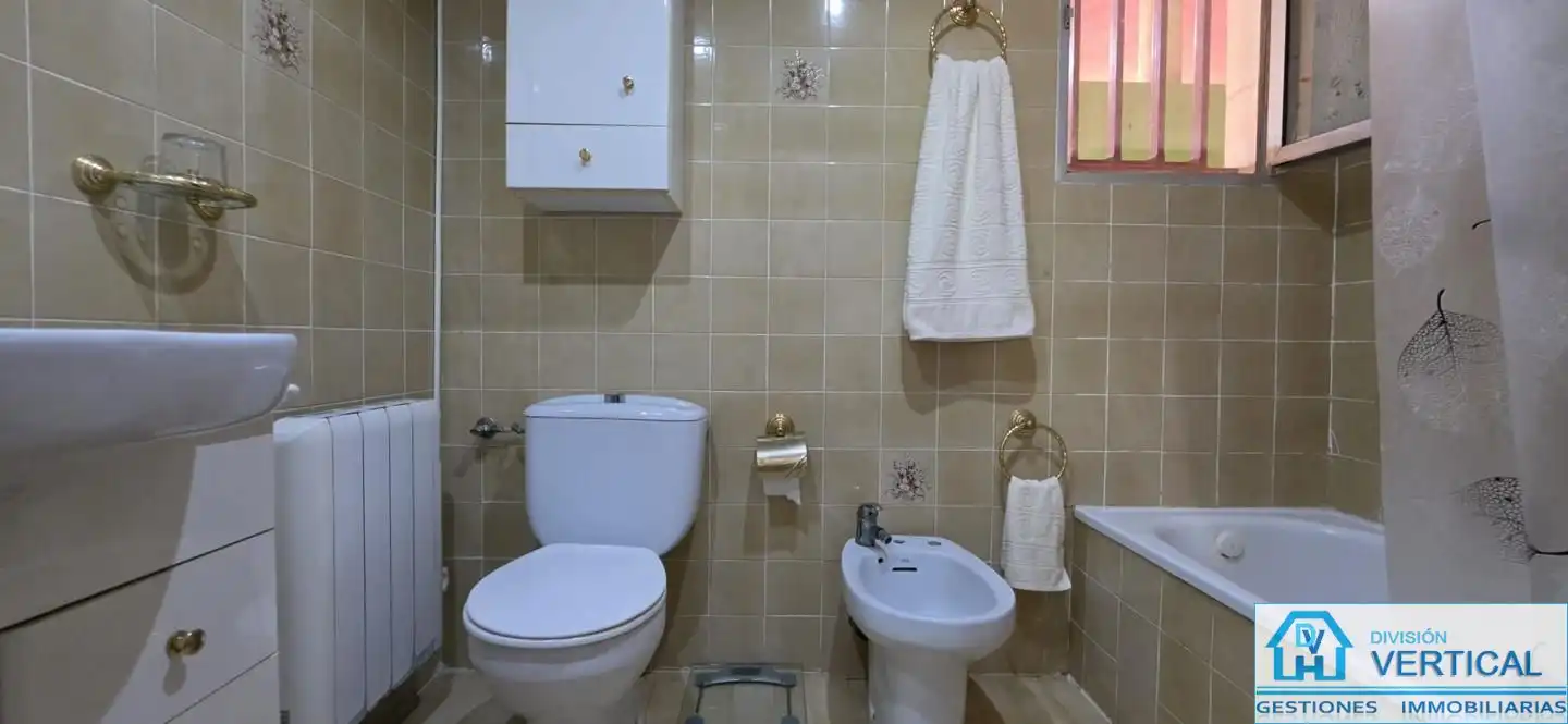 Bathroom of Ground floor for sale in Manises  with Storage room