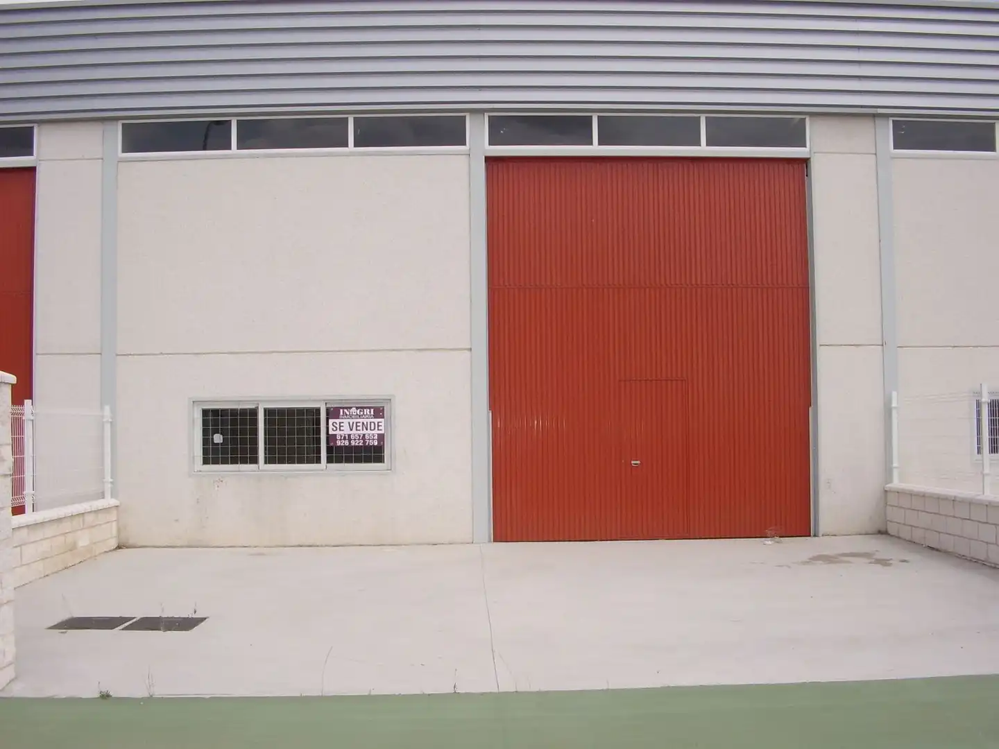 Nau industrial en venda a Daimiel