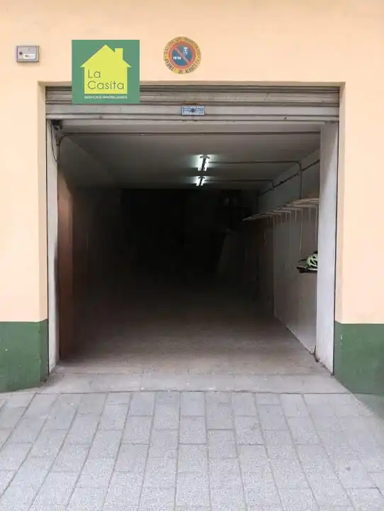 Local comercial en venda a Centro, imagen 2