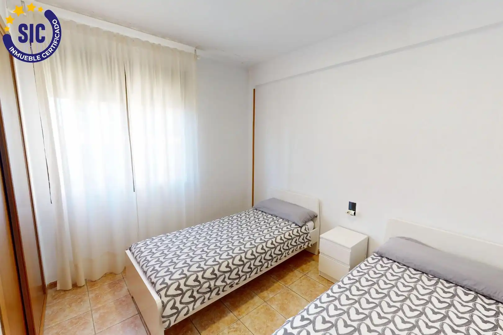 Habitación de Casa o chalet en venta en Benicasim / Benicàssim con Aire acondicionado, Jardín privado y Terraza