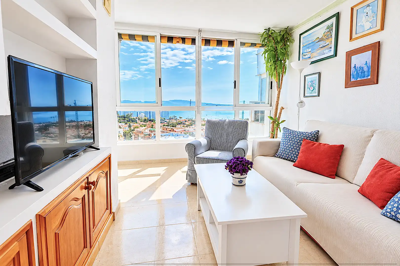 Apartment with terrace for sale in Puerto Marina, imagen 6
