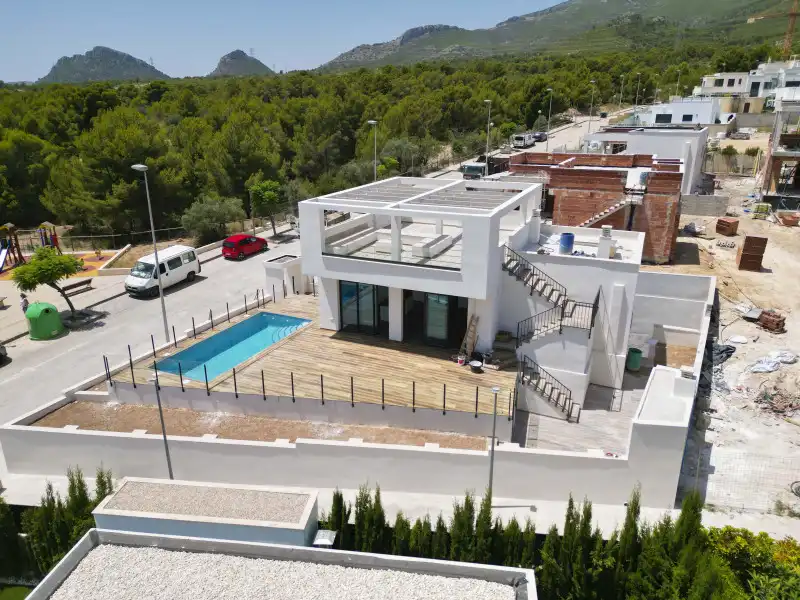 Villa mit Pool zum Verkauf in Polop