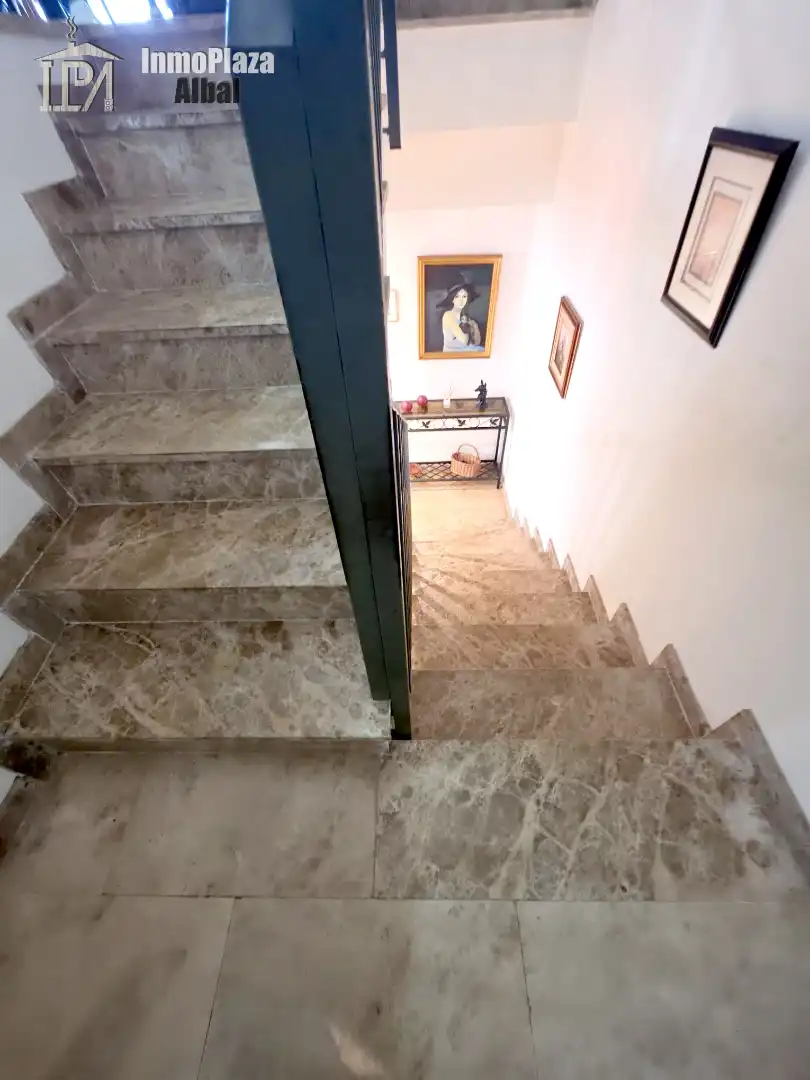 Dúplex en venta en Catarroja con Aire acondicionado, Trastero y Balcón