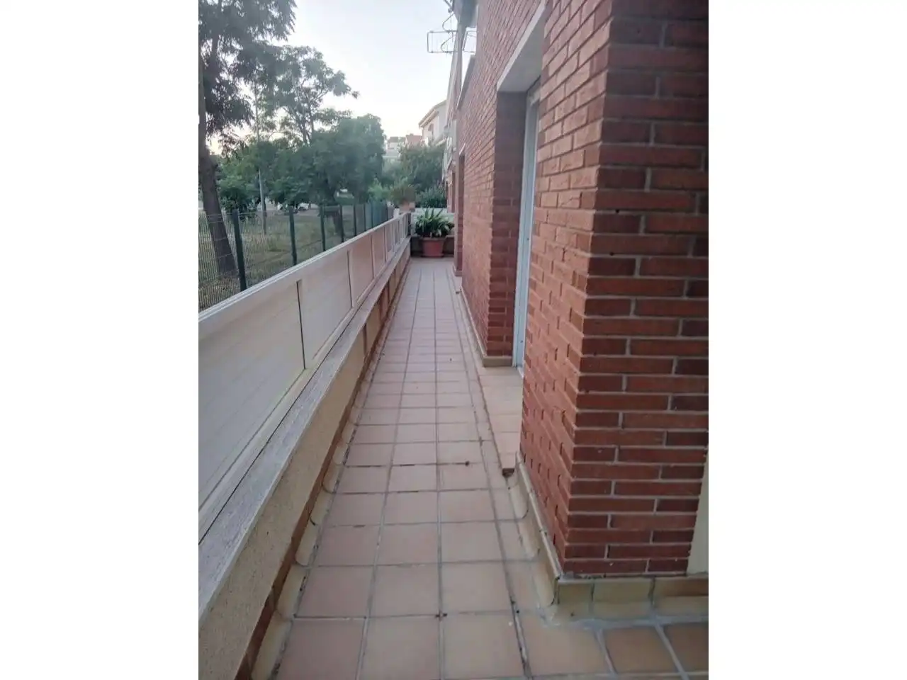 Terraza de Piso de alquiler en Cubelles con Aire acondicionado, Calefacción y Jardín privado