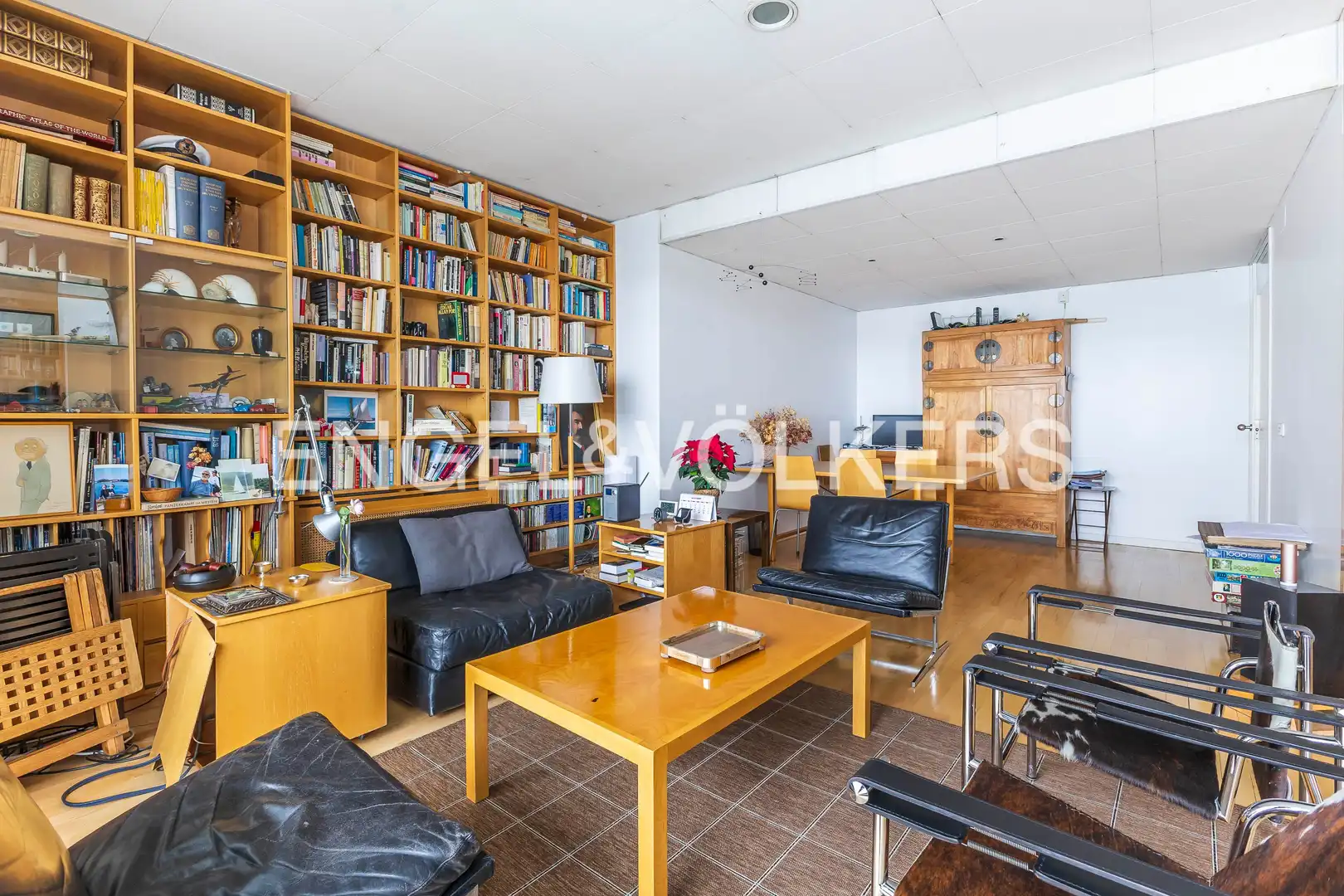 Living room of Flat for sale in Madrid  with Air Conditioner, Heating and Parquet flooring