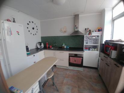 Cuina de Casa o xalet en venda en Castellón de la Plana / Castelló de la Plana amb Aire condicionat i Terrassa