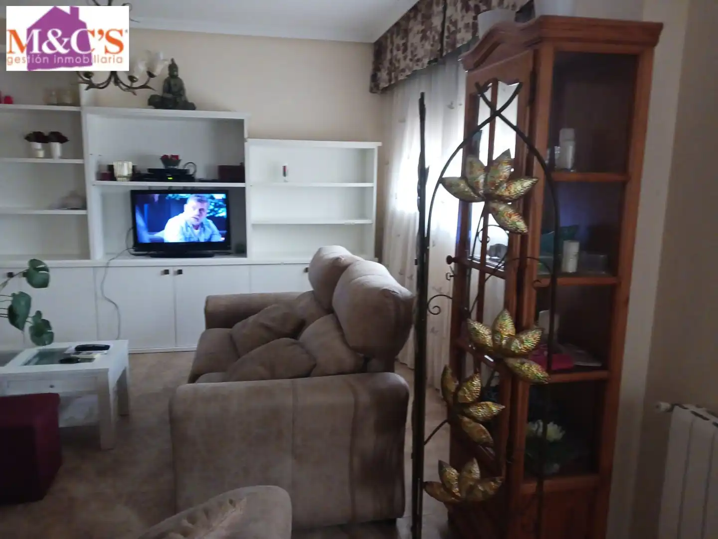 Sala d'estar de Casa o xalet en venda en Puertollano amb Aire condicionat, Calefacció i Traster