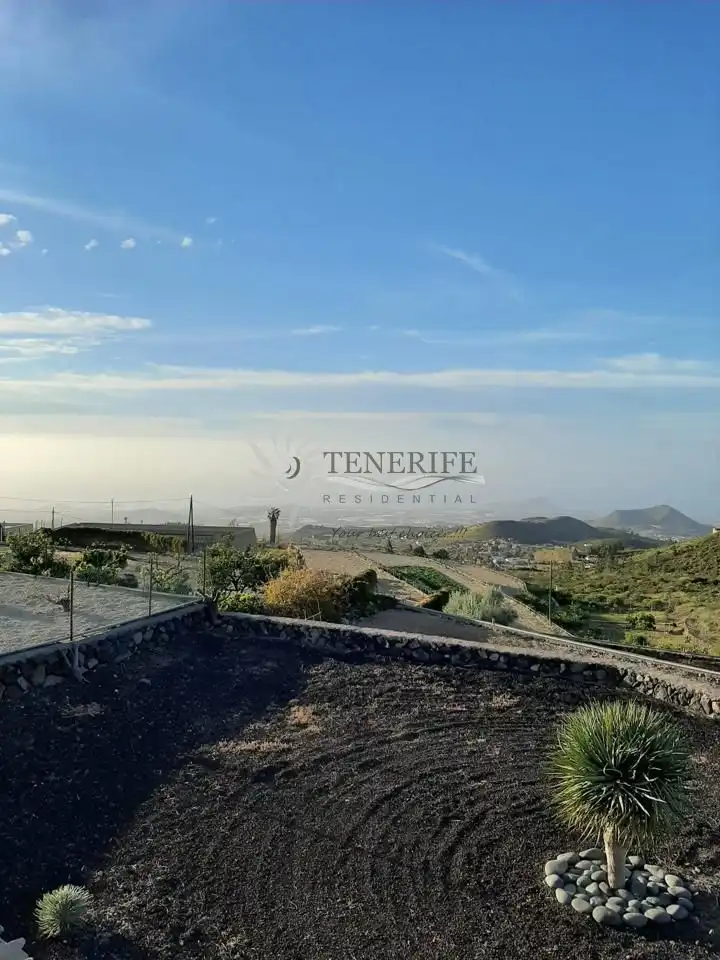 Vista exterior de Finca rústica en venda en Granadilla de Abona amb Jardí privat i Terrassa