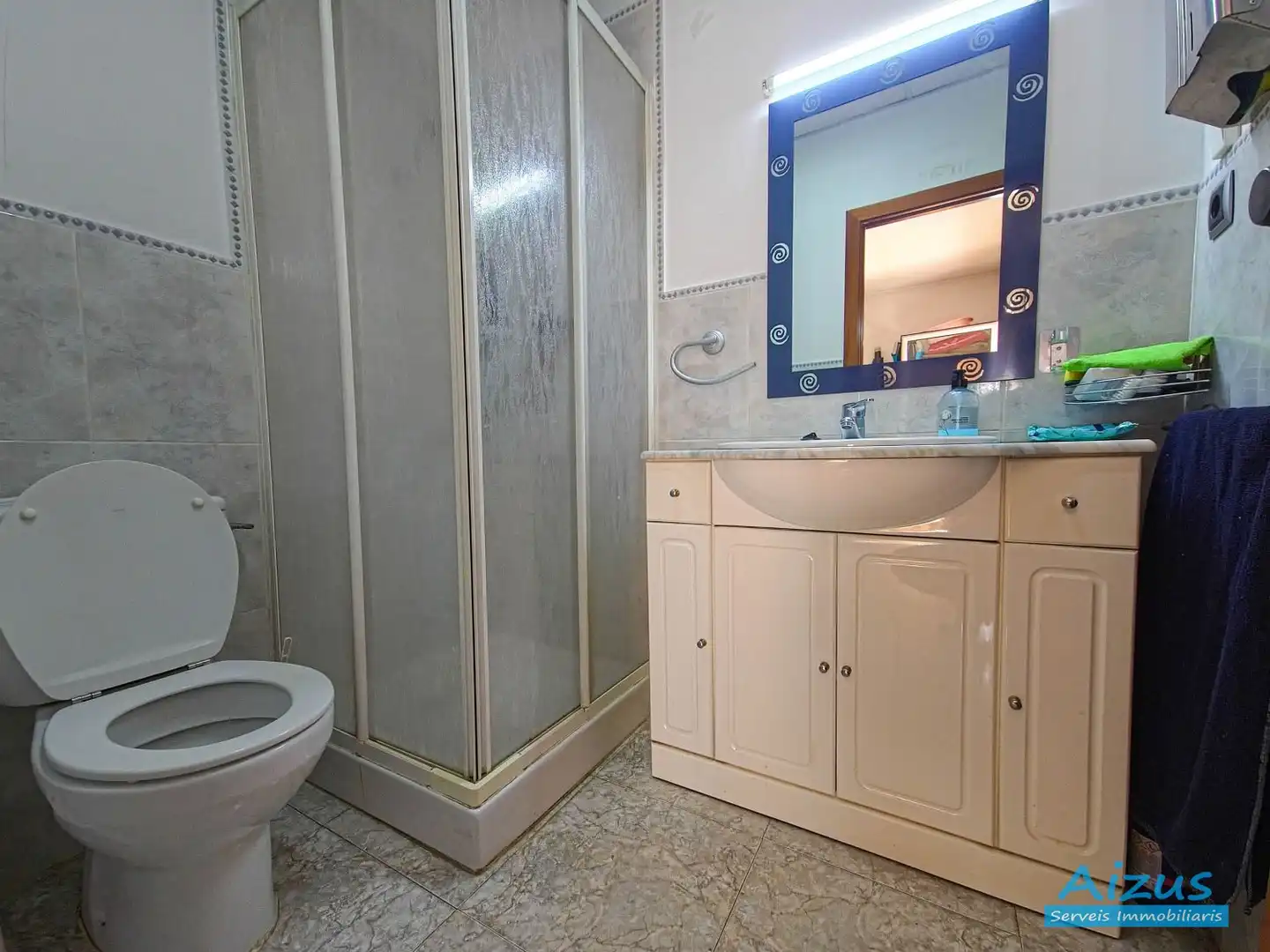Baño de Casa adosada en venta en Santa Perpètua de Mogoda con Aire acondicionado, Calefacción y Terraza