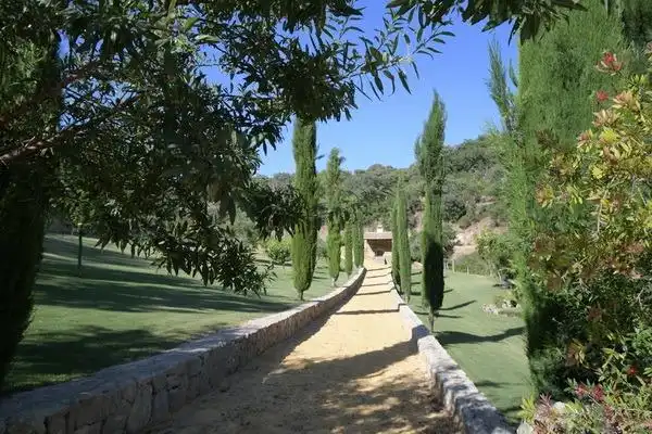 Jardín de Finca rústica en venta en Setenil de las Bodegas