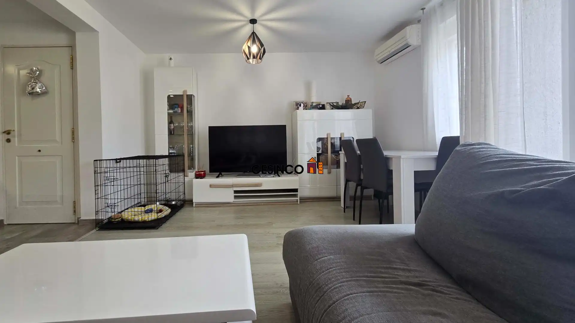 Sala d'estar de Pis en venda en Ontinyent amb Aire condicionat, Moblat i Balcó