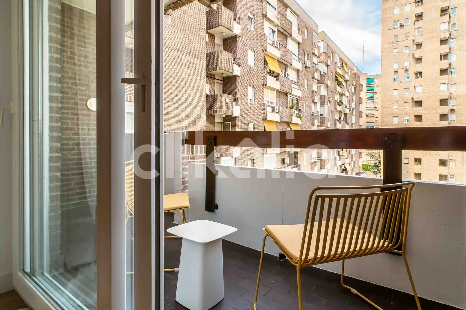 Balcony of Flat for sale in Madrid  with Air Conditioner, Heating and Private garden
