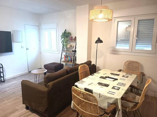 Piso en Alquiler en Sta. Marina - San Andrés - San Pablo - San Lorenzo