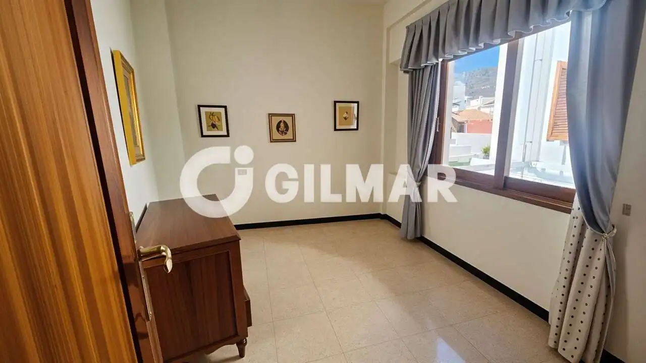 Casa adosada en venta en Calle de Arriba, 18, Guía de Isora interior
