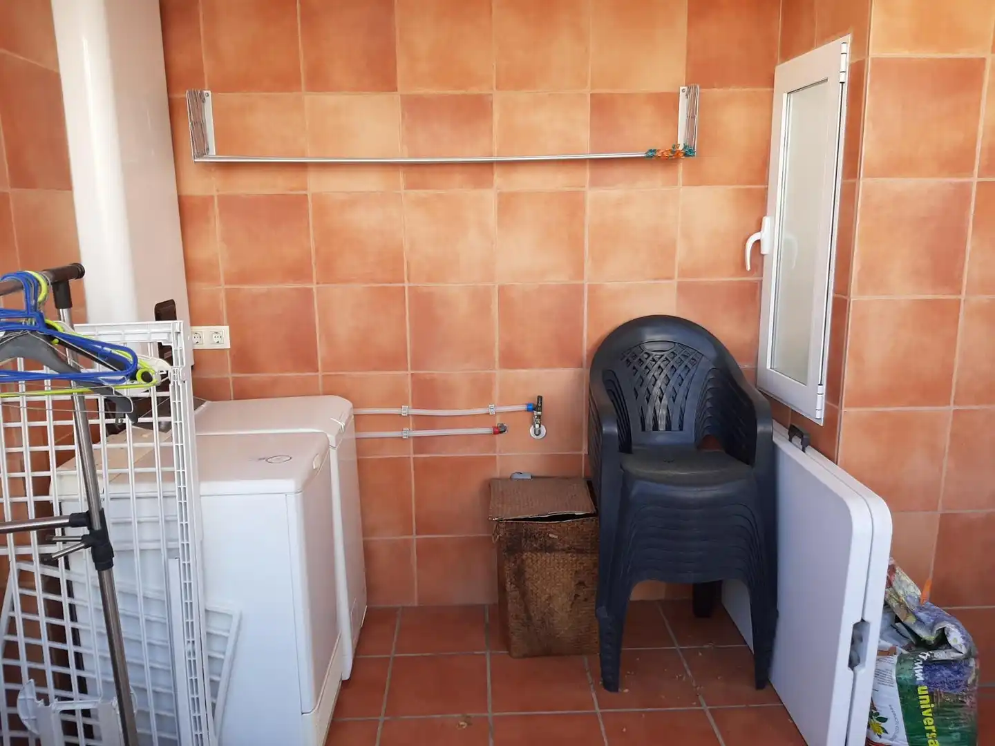 Bany de Casa adosada en venda en Benidorm amb Aire condicionat, Calefacció i Moblat