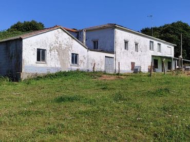 Villa mit Garten zum Verkauf in Lugar Casal
