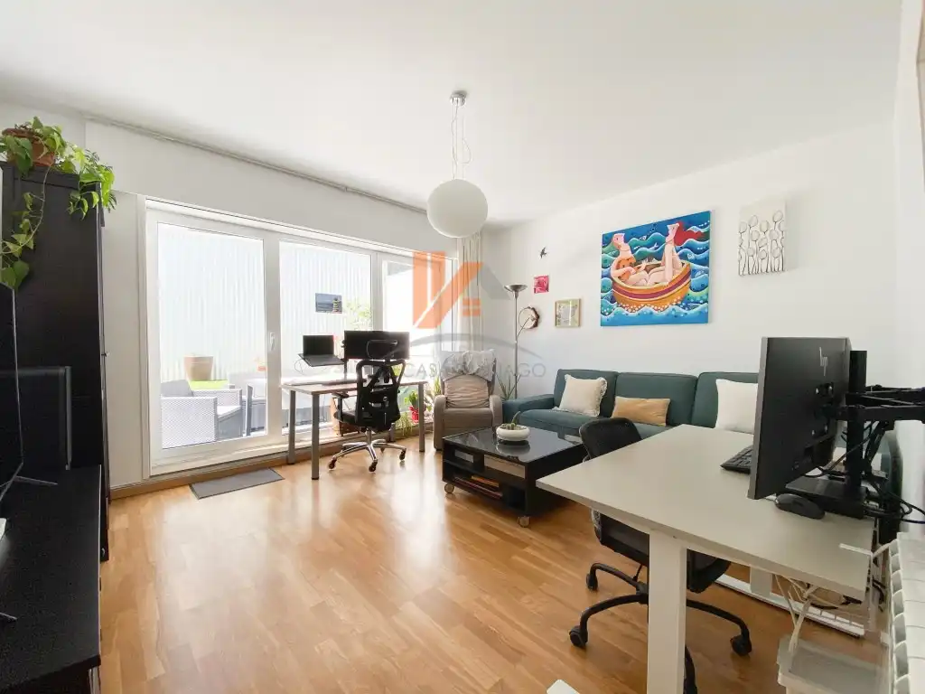 Sala de estar de Piso en venta en Santiago de Compostela  con Calefacción y Terraza