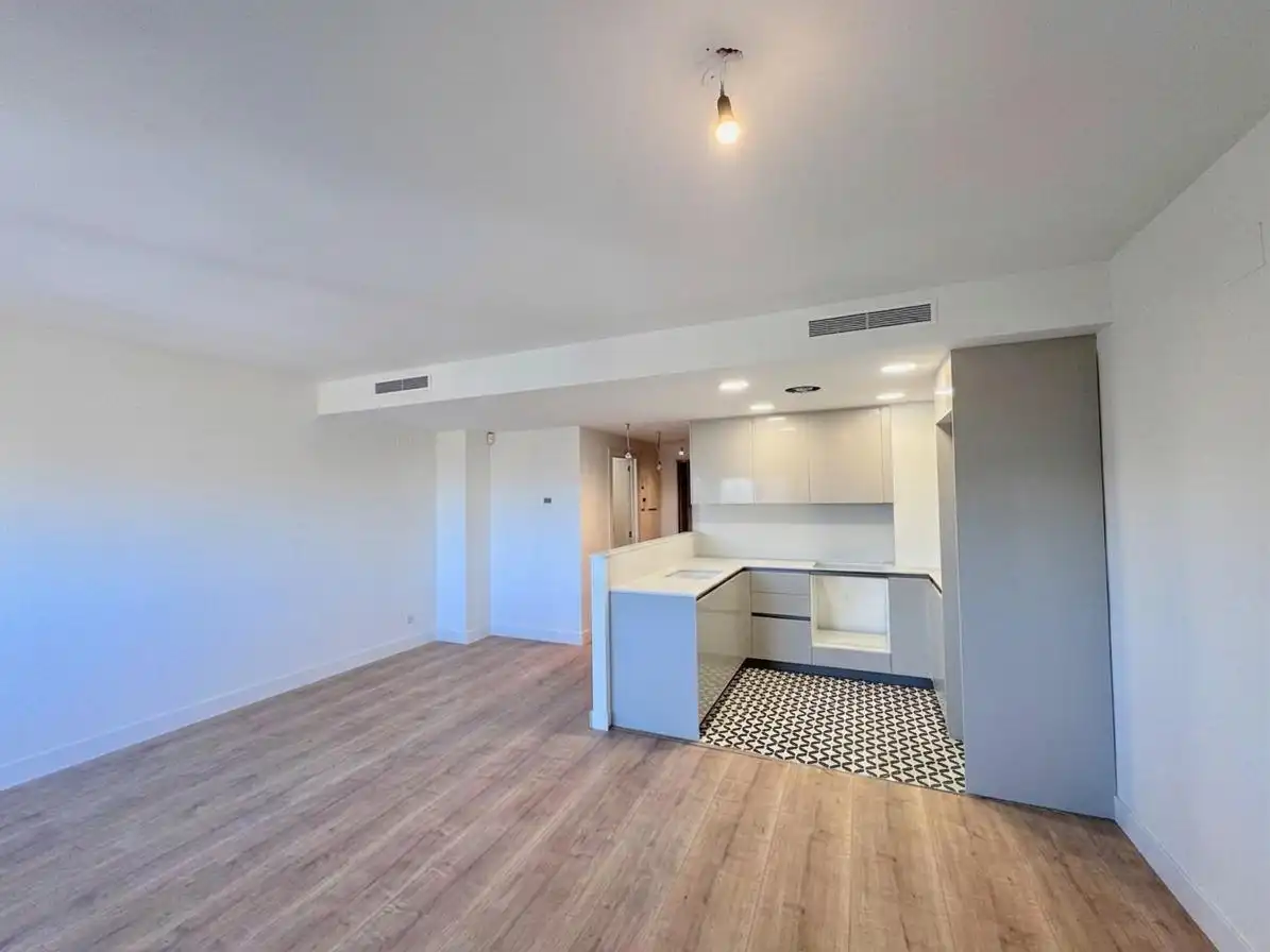 Piso con terraza en venta en Carrer de Tetuan, imagen 8