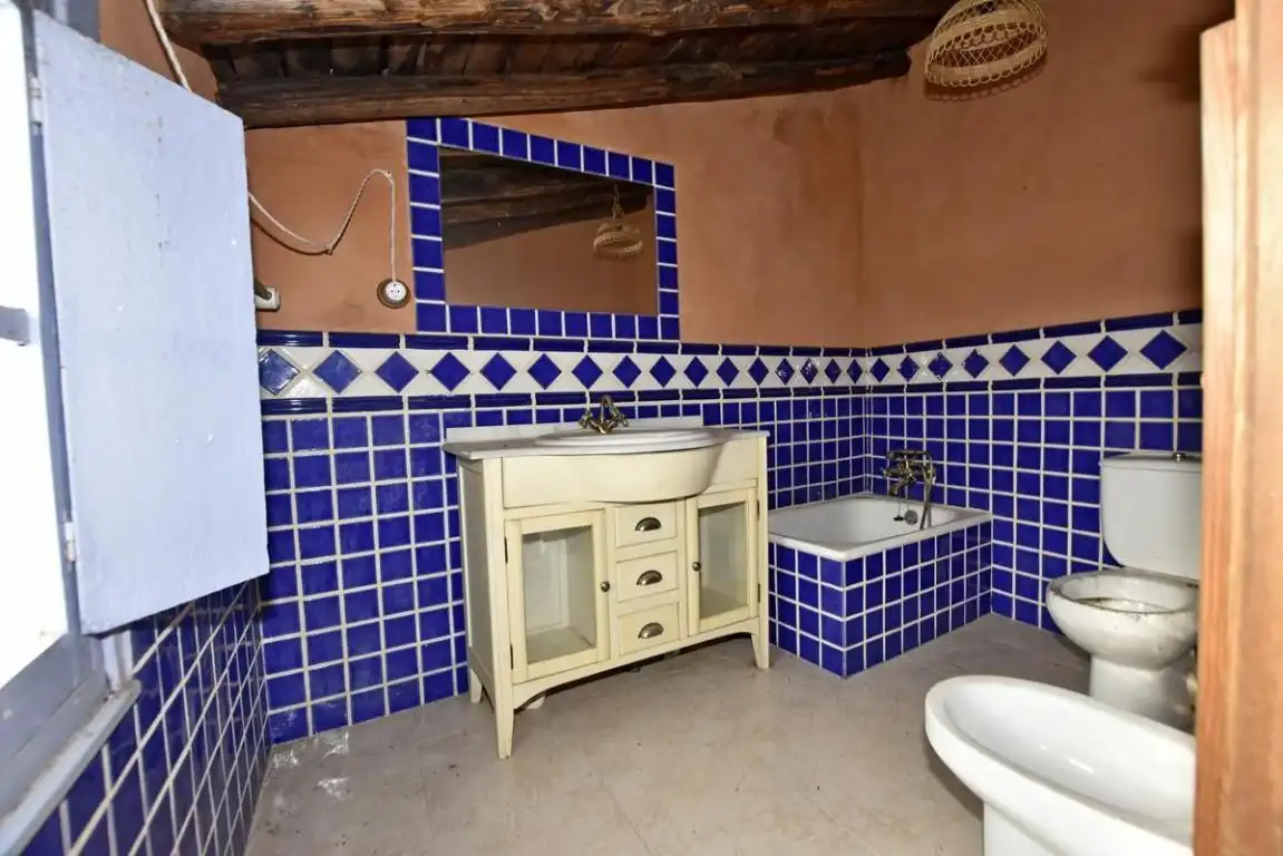 Casa adosada en venta en Calle Aguayar, 11, Benadalid