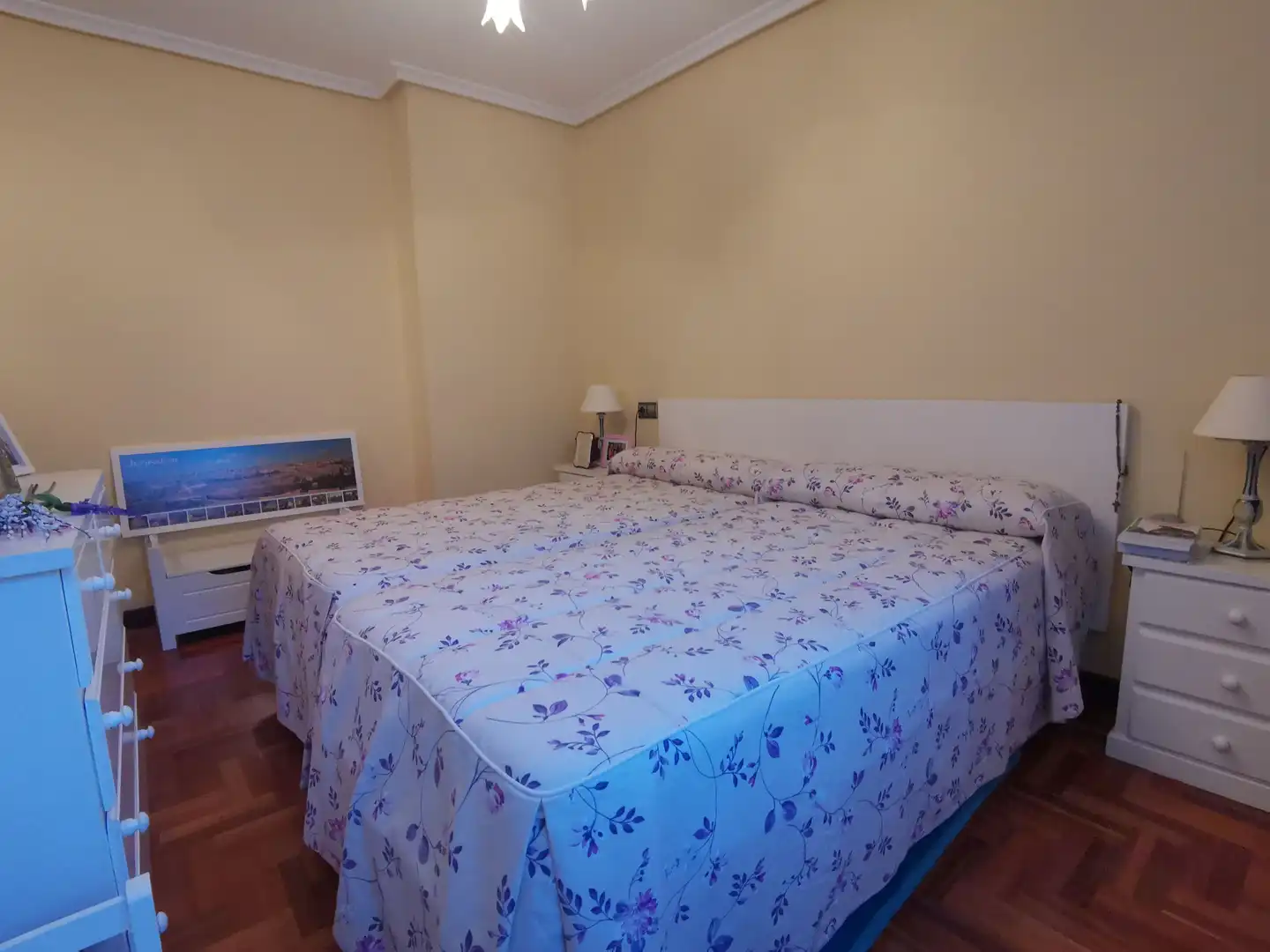 Habitación de Piso en venta en Avilés con Calefacción, Parquet y Trastero